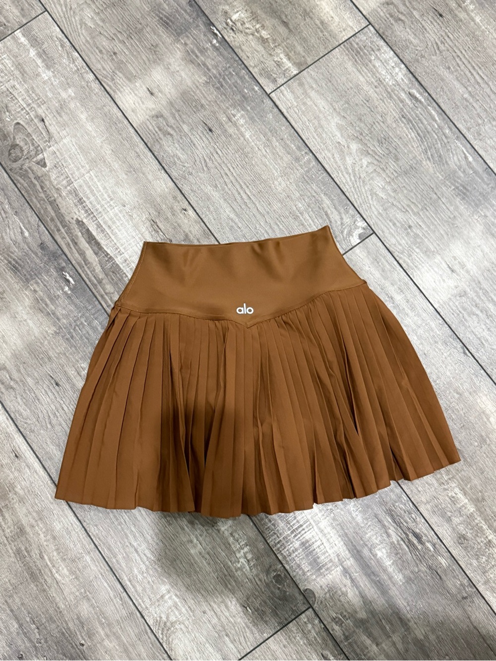 ALO Yoga Brown Pleated Skirt with Built in shorts - XS